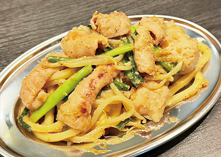 十勝産豚ホルモンうどん